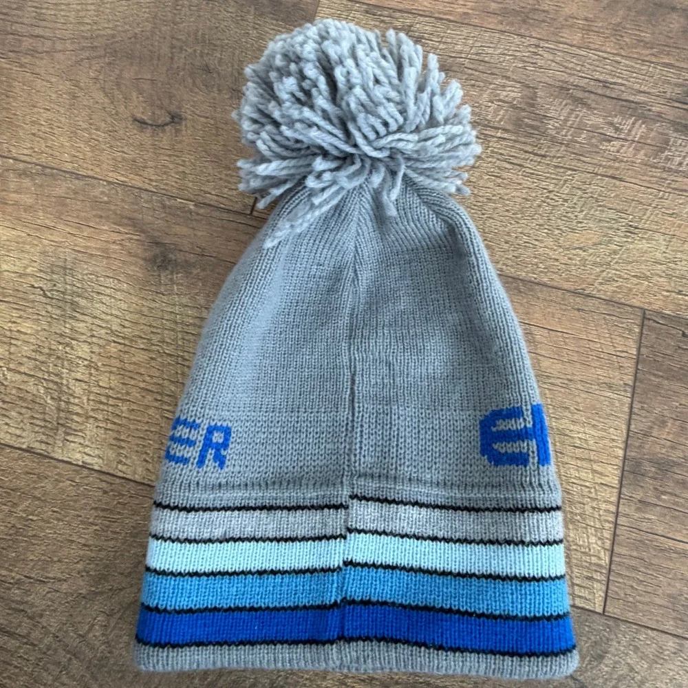 Vintage Walt Disney‎ Productions EPCOT Center Knit Pom Beanie